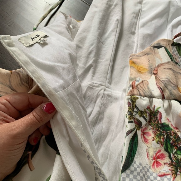 AVA white floral dress with overlay - Picture 15 of 16